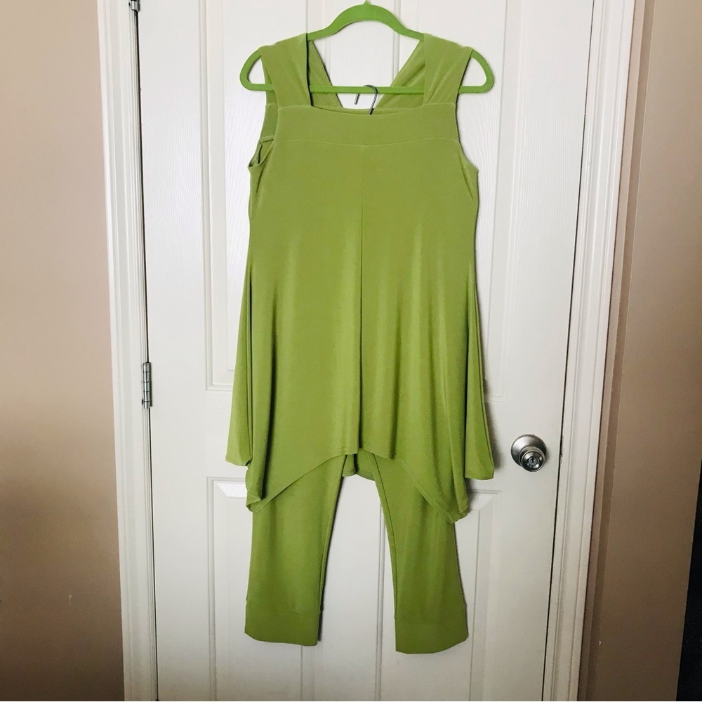 Sympli Epsom Green Sleeveless Tunic and Pants Set Size 8